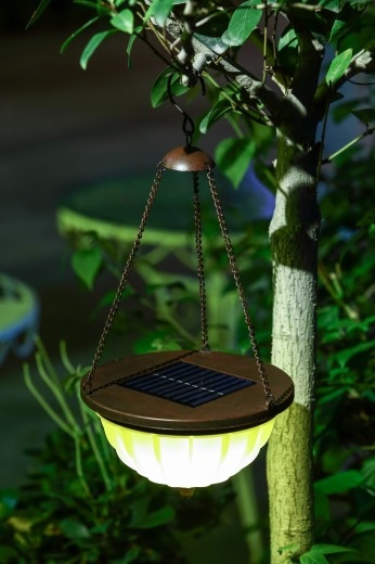 Solar lamp